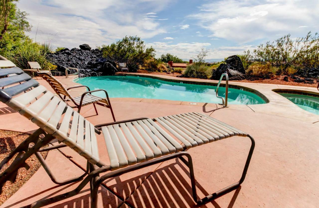 Lava Falls At Entrada & Santa Clara Sunrise Exterior photo